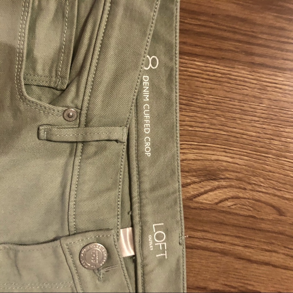 NWT Demin Cuffed Crop Loft Pants - 8 - Picture 4 of 4